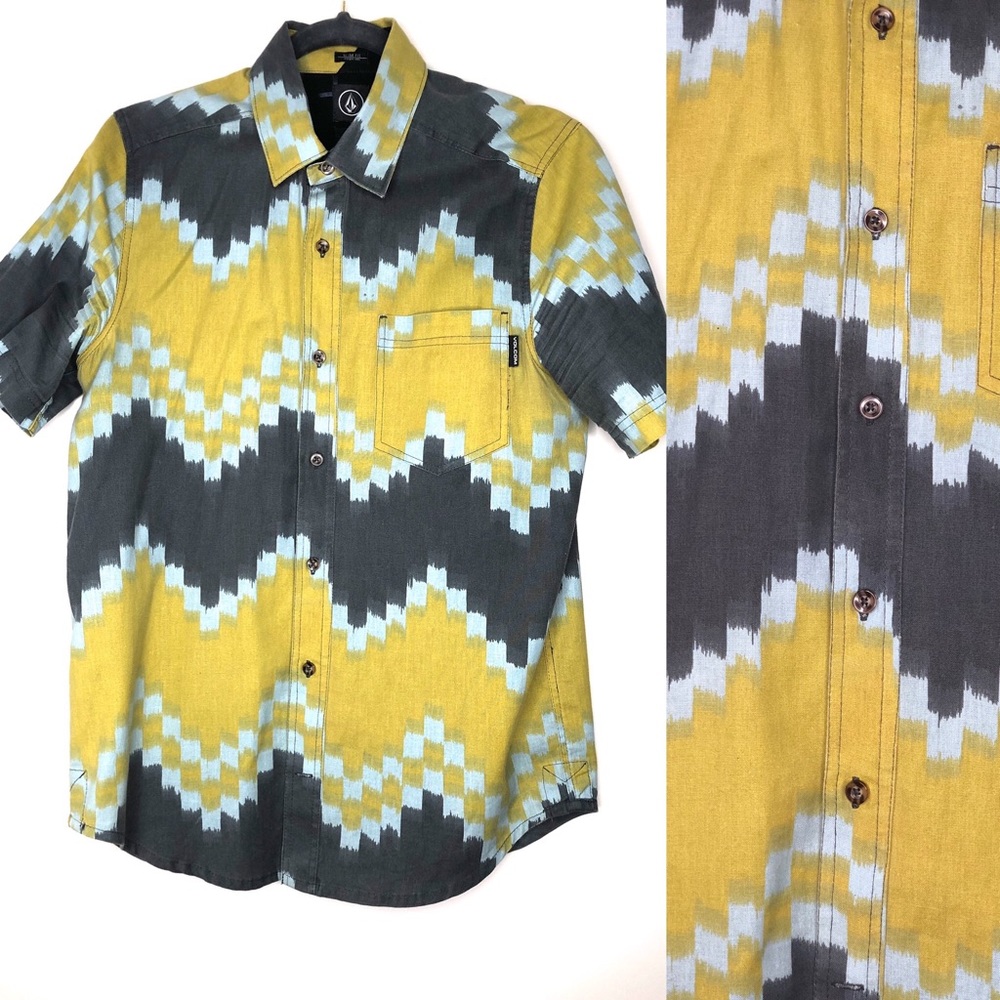 Volcom Men's Green Pattern Button Up